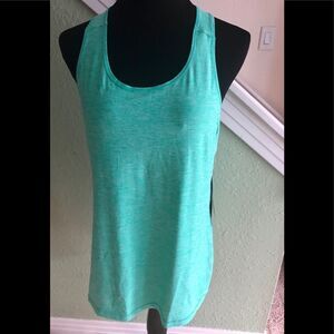 NWT Head tank with dri-motion size large
